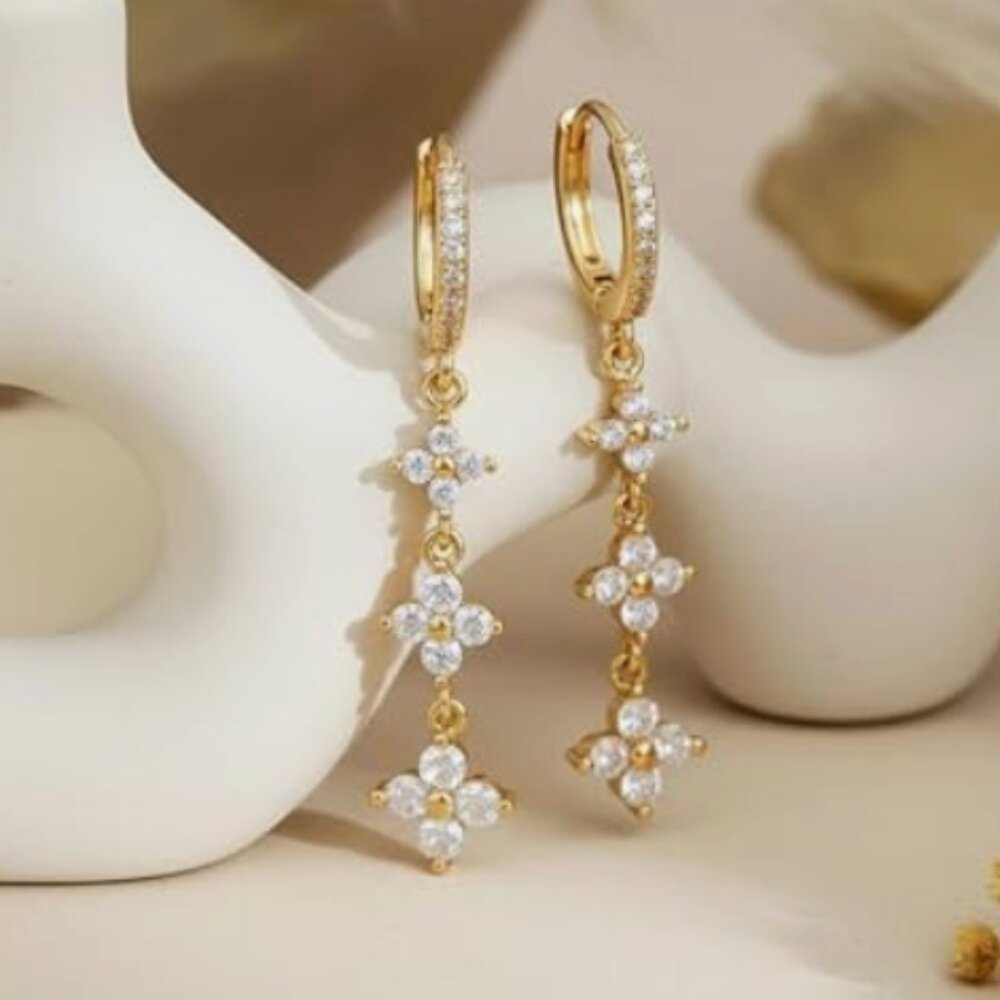 ✨14K Gold Plated Dangle Cubic Zirconia Earringa✨